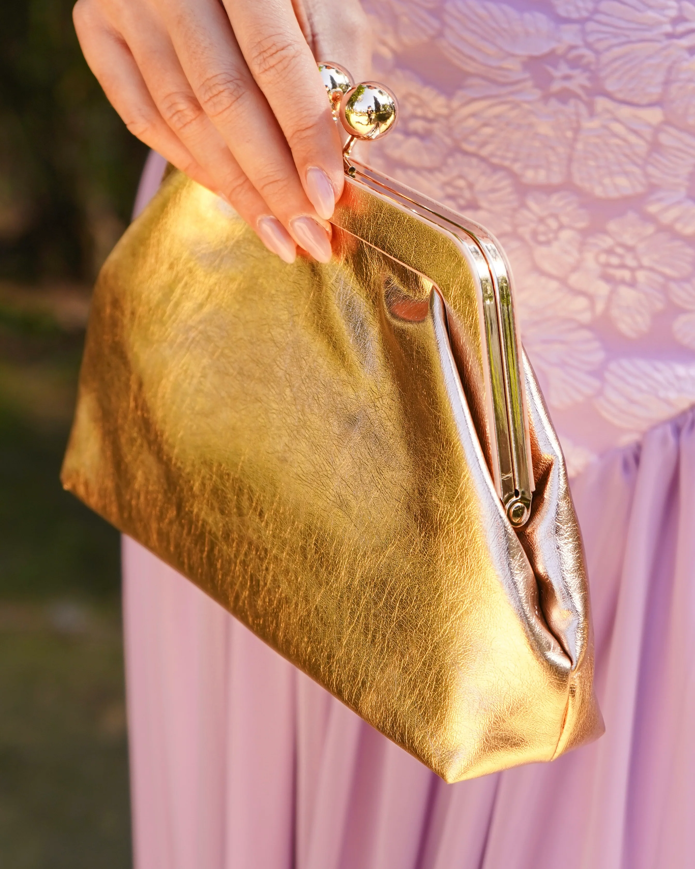 Bolso Altea dorado - Image 2