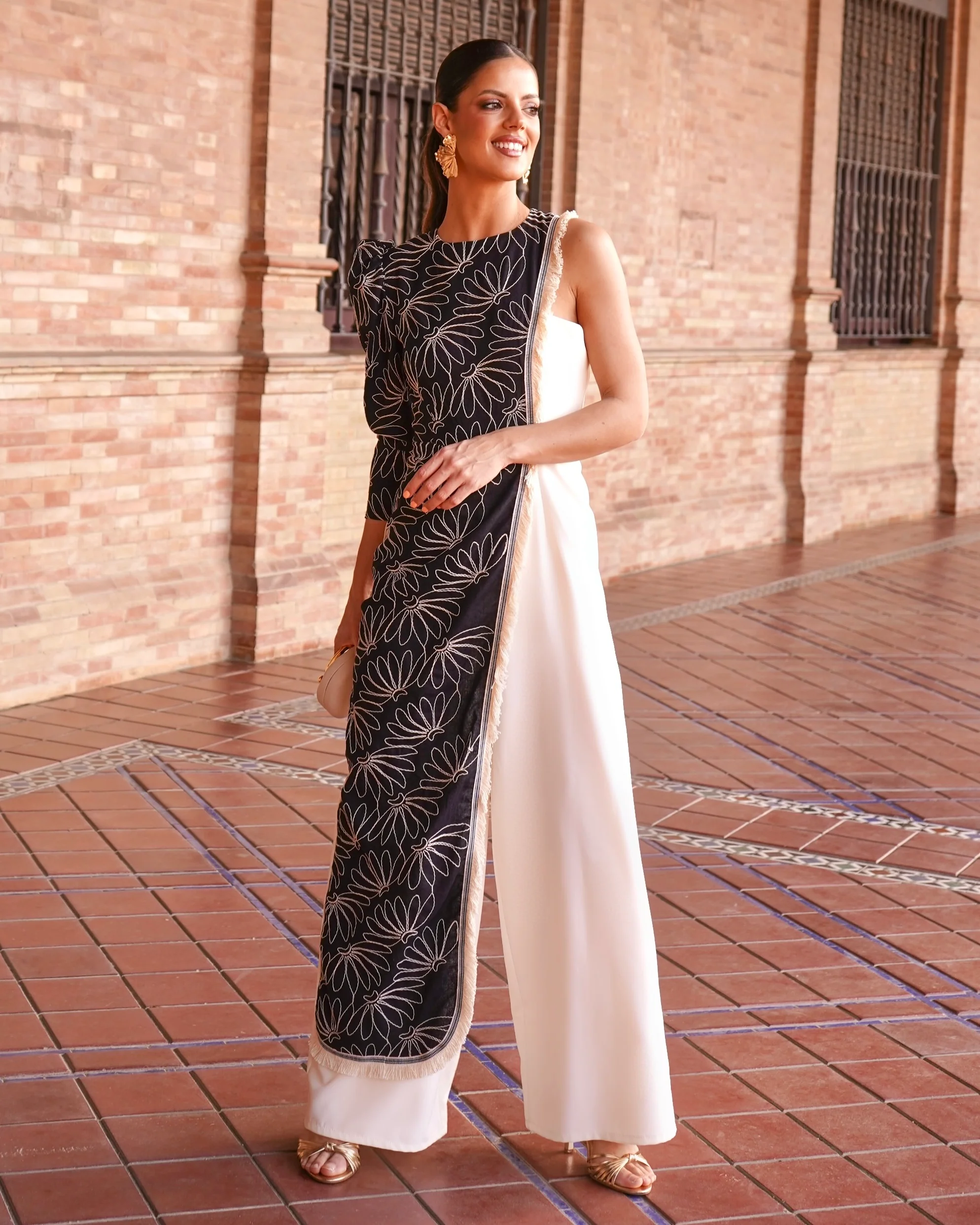 Mono Lina - Image 3