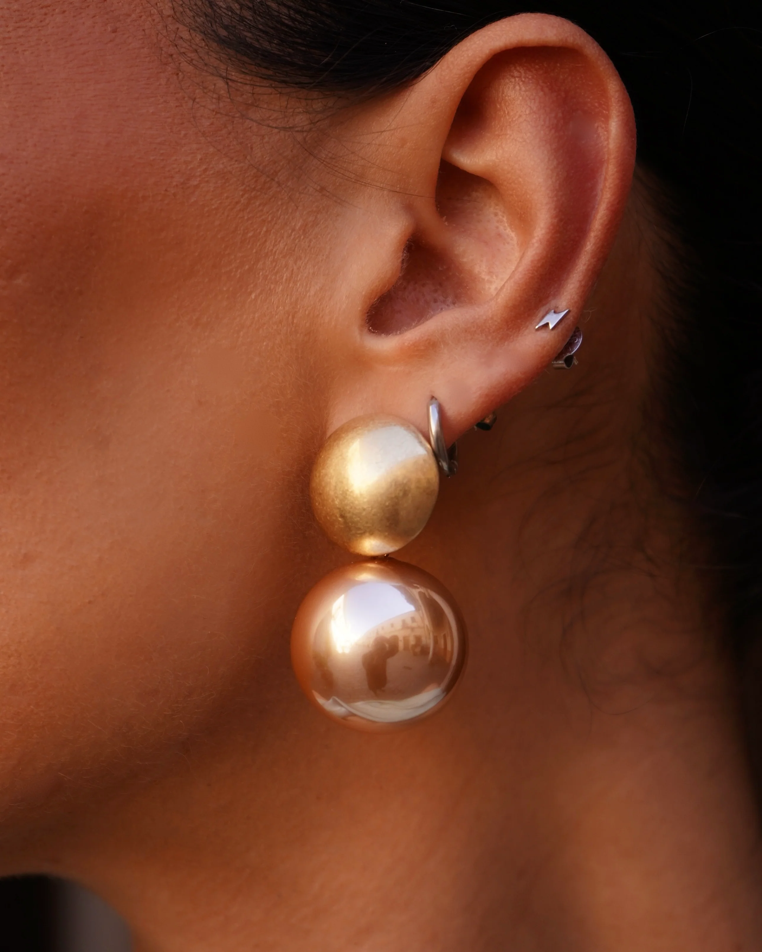 Pendientes Sabela Beige - Image 2