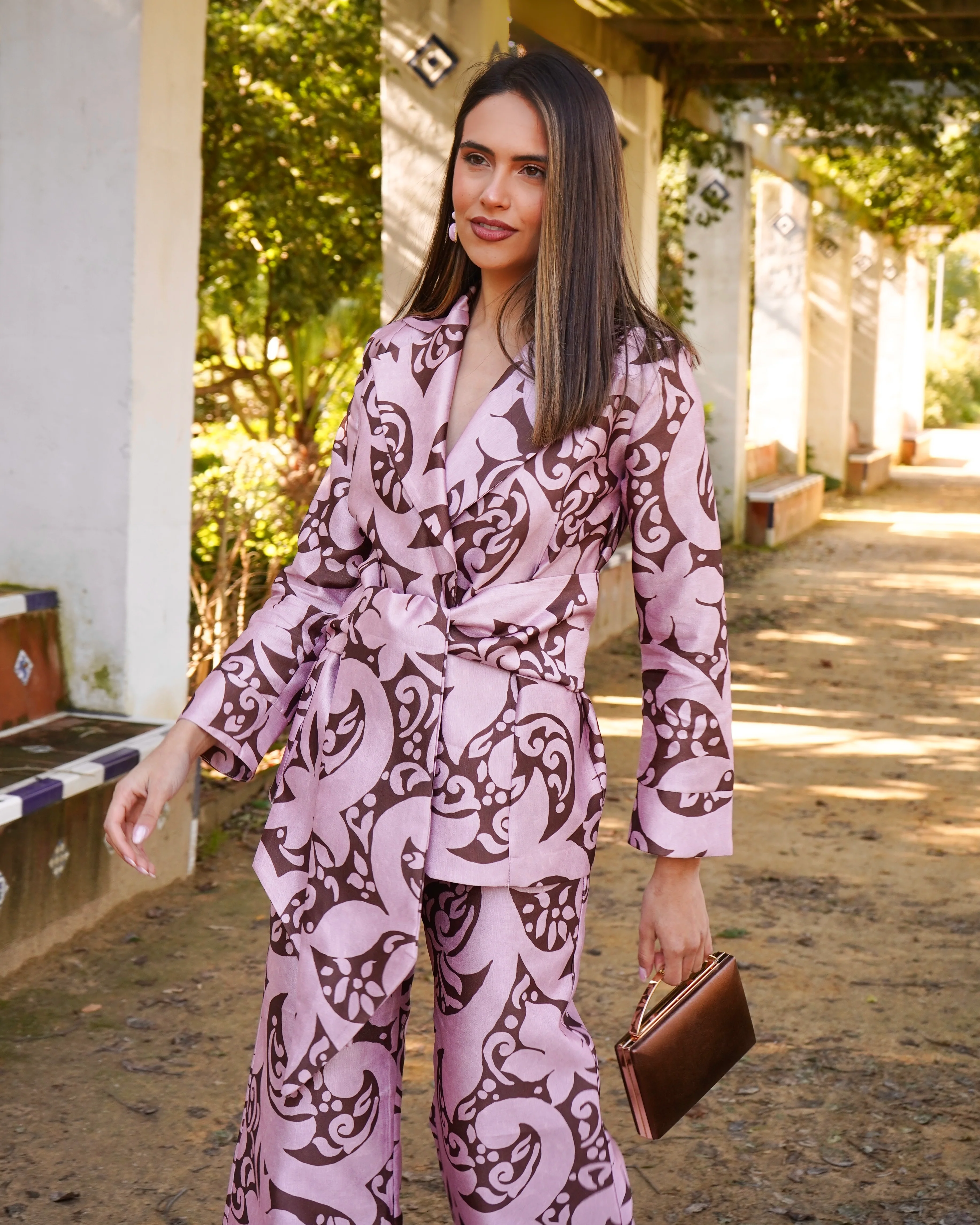 Traje Sevilla rosa/chocolate - Image 2