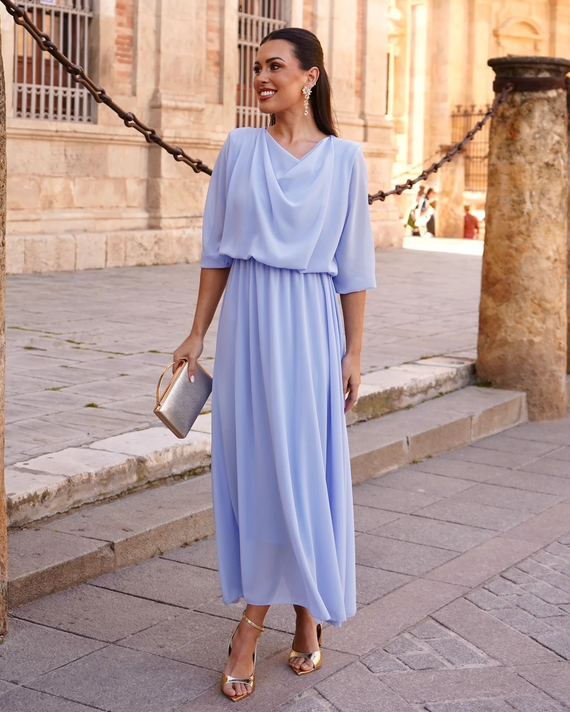 Vestido Adriana Celeste - Image 3