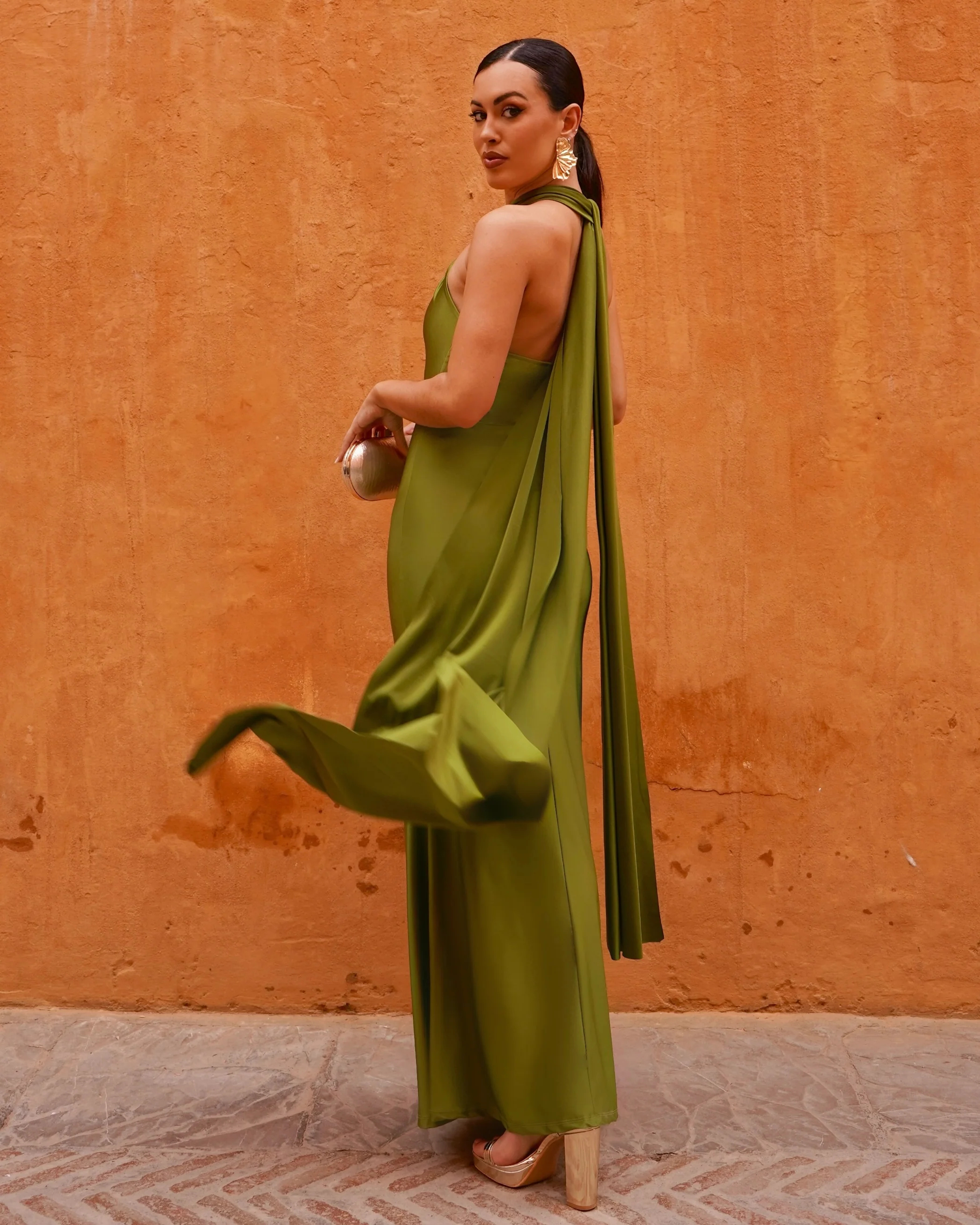 Vestido Amore Verde Oliva - Image 3