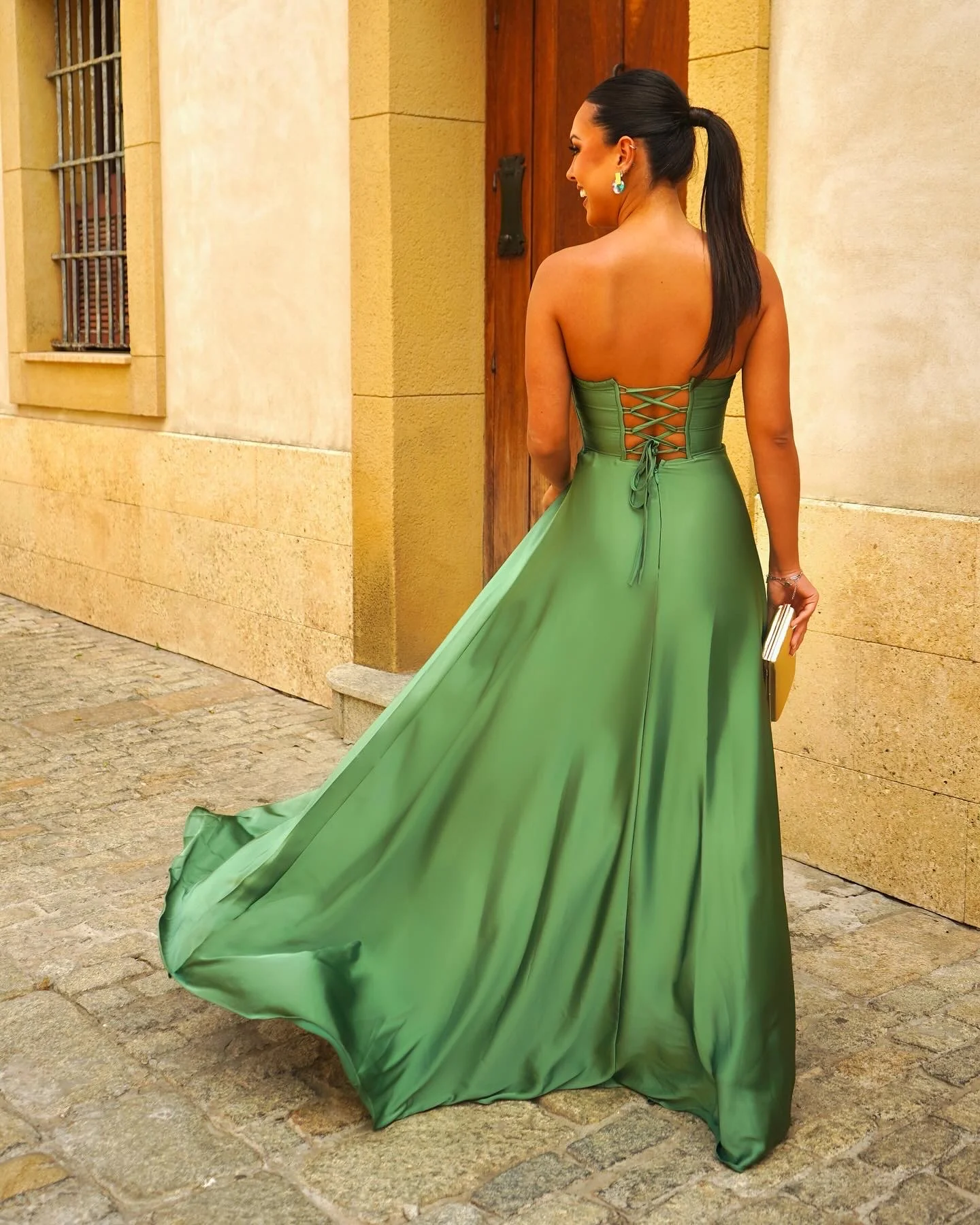 Vestido Begoña Manzana - Image 3