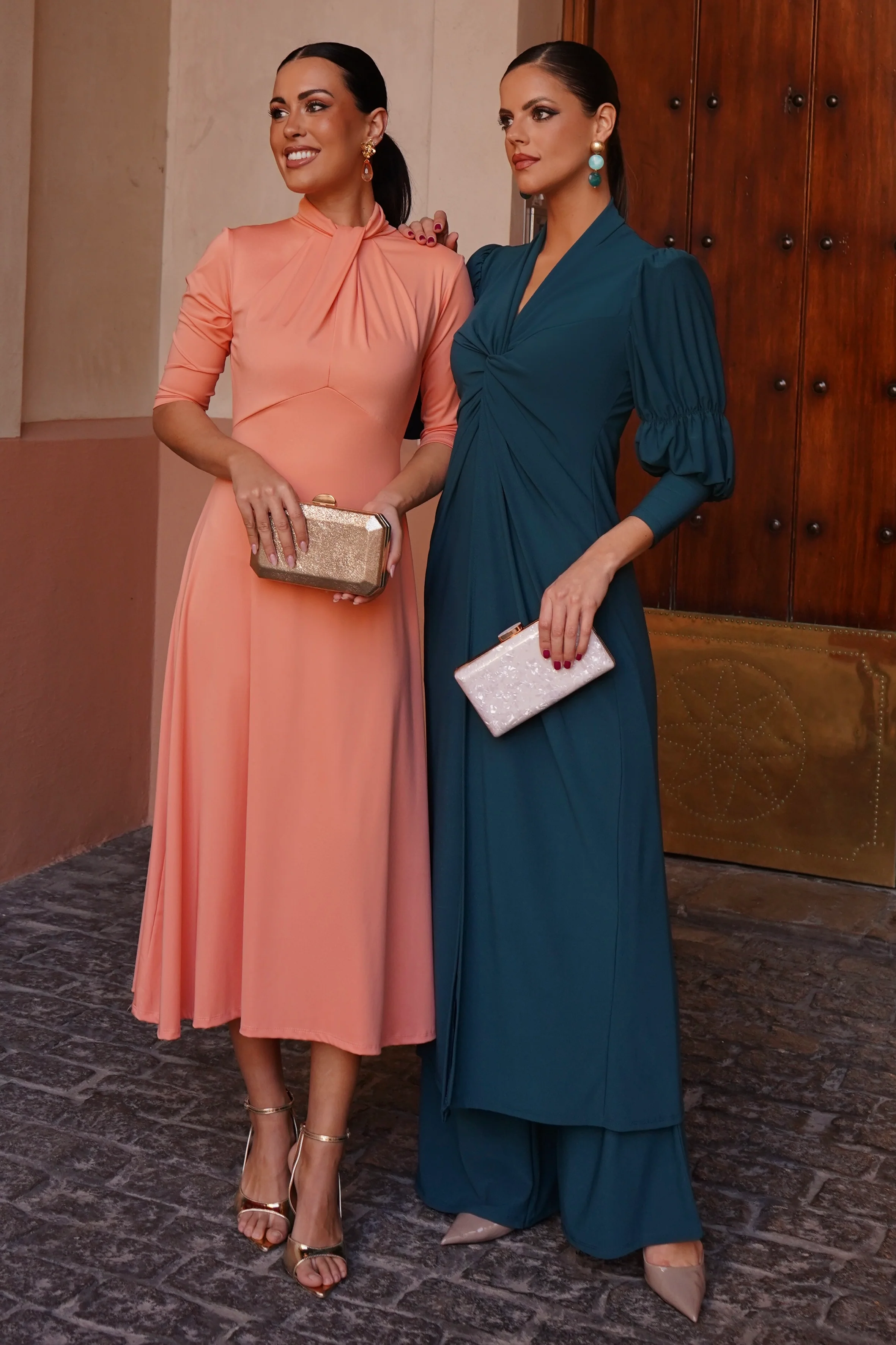 Vestido Sabrina Coral - Image 8