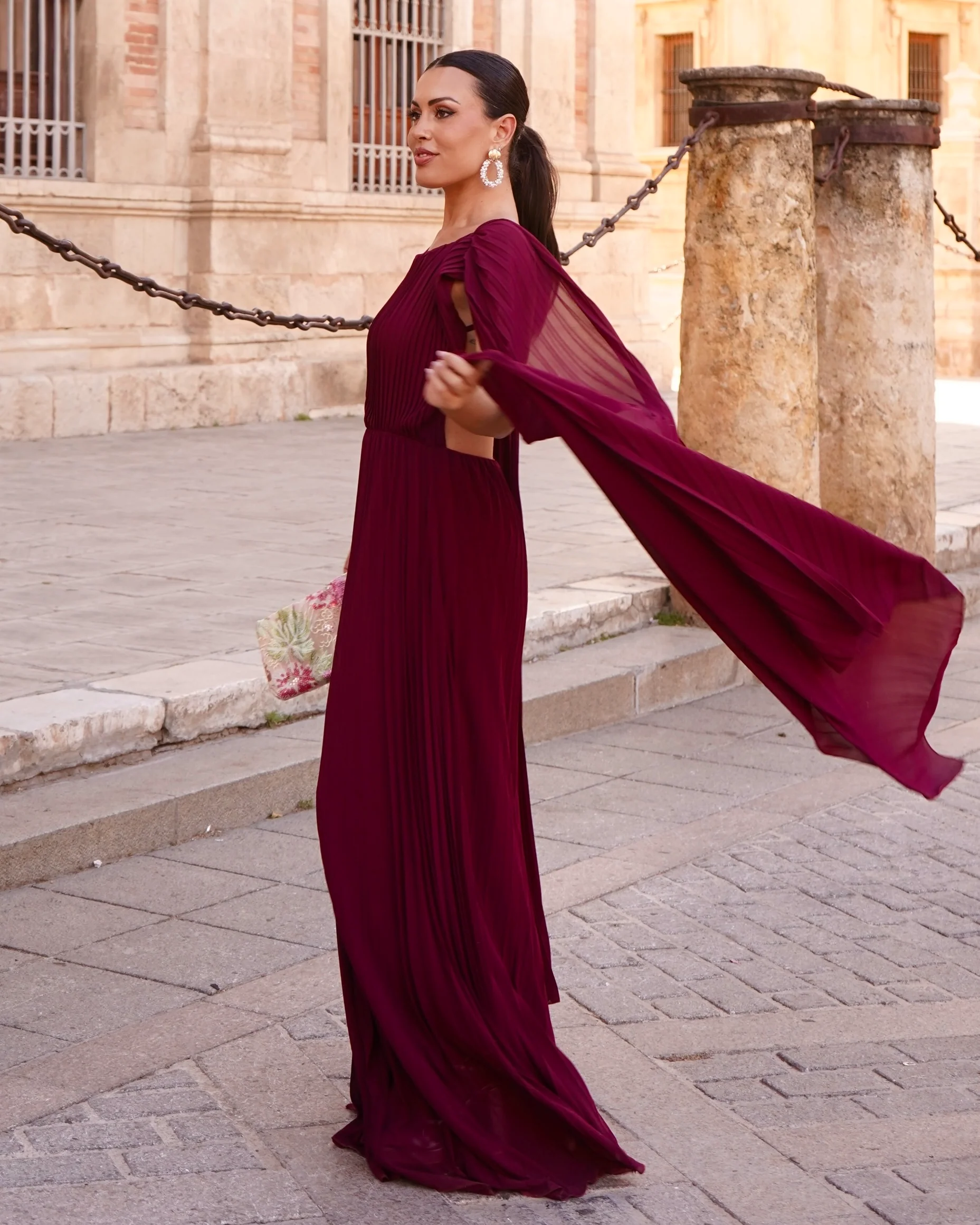 Vestido Luz Burdeos - Image 4
