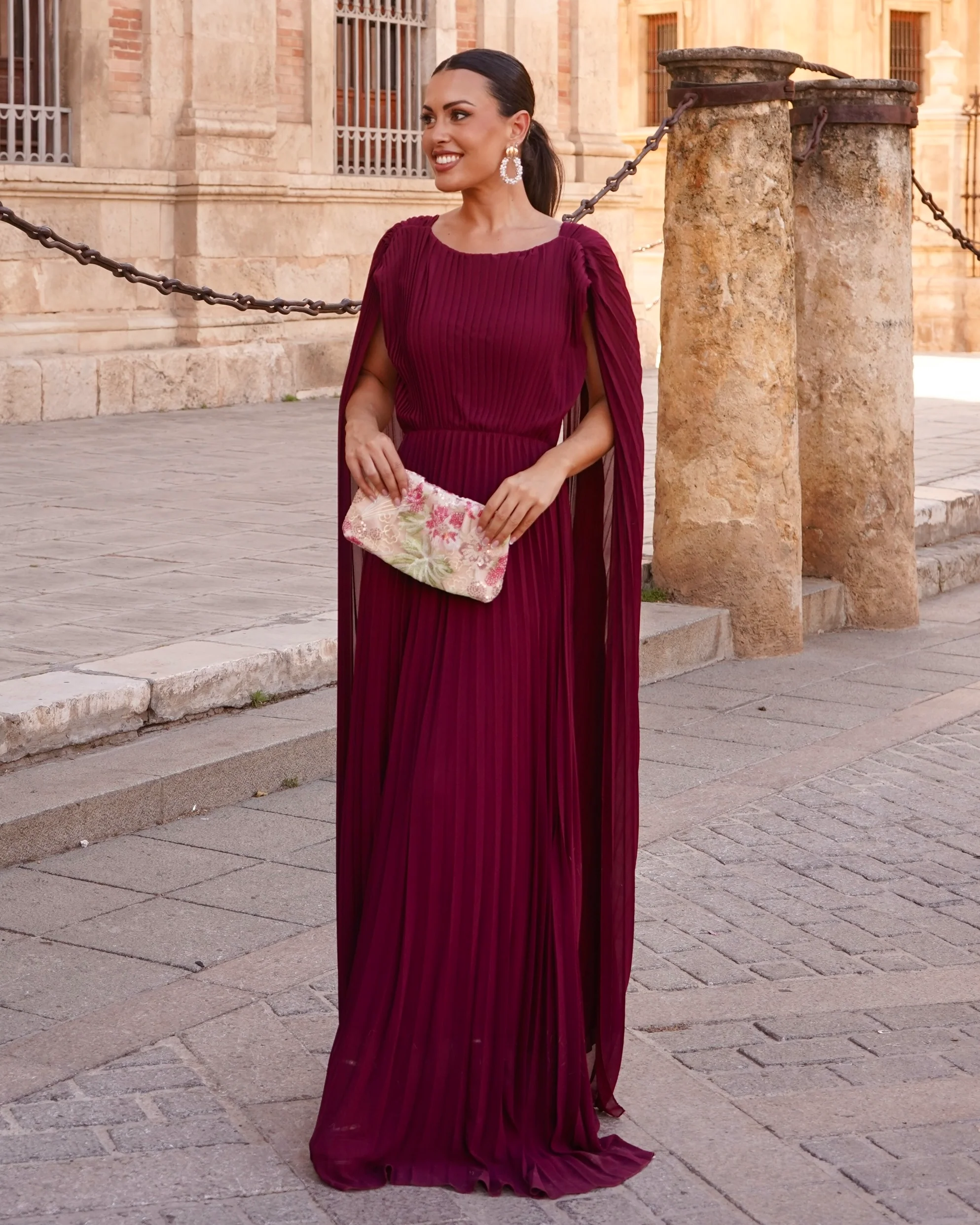 Vestido Luz Burdeos - Image 5